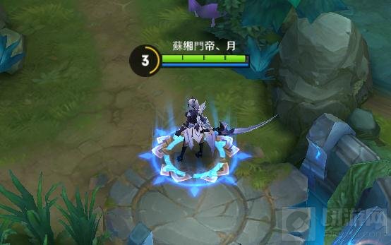 王者荣耀为什么有的露娜紫霞仙子皮肤脚下有花印