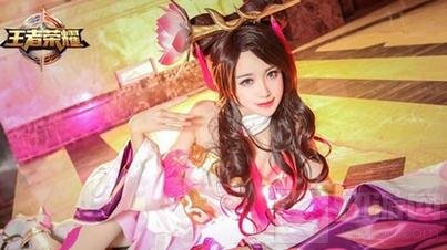 王者荣耀貂蝉小乔绝美COS 貂蝉小乔福利图